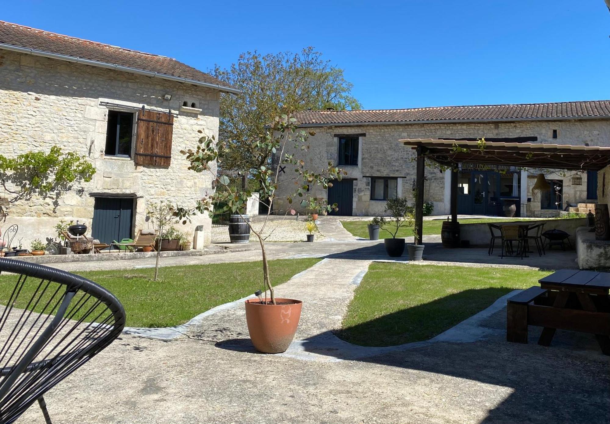 Metairie Des Gacheries Champagne-et-Fontaine Kültér fotó